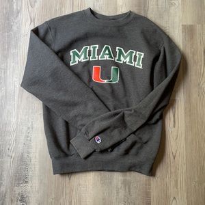 champion UM crewneck